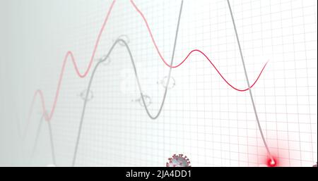 Mehrere covid-19-Zellen, die auf grauem Hintergrund gegen statistische Datenverarbeitung schweben Stockfoto