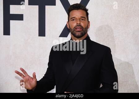 Cannes, Frankreich. 26.. Mai 2022. Ricky Martin nimmt am 26. Mai 2022 im Hotel du Cap-Eden-Roc in Cap d'Antibes, Frankreich, an der amfAR Gala Cannes 2022 Teil. Foto: DGP/imageSPACE Kredit: Imagespace/Alamy Live News Stockfoto