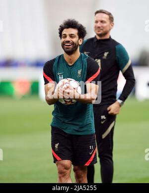 Mohamed Salah aus Liverpool während einer Trainingseinheit im Stade de France vor dem UEFA Champions League-Finale am Samstag in Paris. Bilddatum: Freitag, 27. Mai 2022. Stockfoto