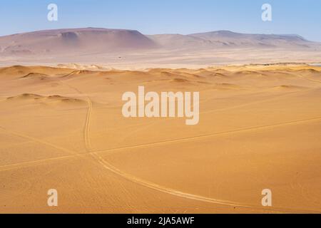 Wüstenlandschaft, Paracas National Reserve, Ica Region, Peru. Stockfoto