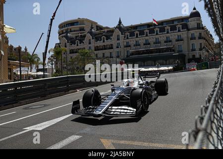 Monte Carlo, Fürstentum Monaco. 27.. Mai 2022. Yuki Tsunoda (JAP) Alpha Tauri AT03 während DER FORMEL 1 GRAND PRIX DE MONACO 2022 Freies Training, Formel 1 Meisterschaft in Monte Carlo, Fürstentum Monaco, Mai 27 2022 Quelle: Independent Photo Agency/Alamy Live News Stockfoto