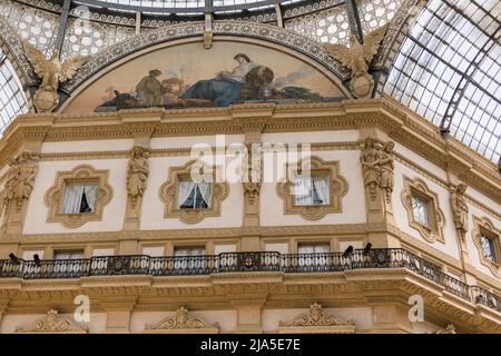 Ein architektonisches Detail der Gallerie Vittorio Emanuele II in der Stadt Mailand, Italiens ältester aktiver Einkaufsgalerie und ein bedeutendes Wahrzeichen, befindet sich Stockfoto