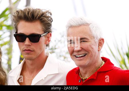 Cannes, Frankreich. 26.. Mai 2022. Austin Butler, Baz Luhrmann nimmt an der Fotozelle für „Elvis“ während des jährlichen Filmfestivals in Cannes 75. im Palais des Festivals am 26. Mai 2022 in Cannes, Frankreich, Teil. Foto: DGP/imageSPACE/Sipa USA Kredit: SIPA USA/Alamy Live News Stockfoto