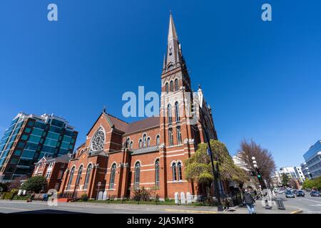 Victoria, BC, Kanada - 14 2021. April : St. Andrew's Cathedral. Eine römisch-katholische Kathedrale für die Diözese Victoria in British Columbia, Kanada. Stockfoto