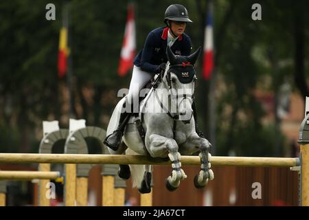 Rom, Italien. 27.. Mai 2022. Katrin Eckermann (GER) über Cala Mandia während des Rolex Grand Prix Rom beim CSIO 5* Nations Cup 89. auf der Piazza di Siena am 27. Mai 2022 in Rom, Italien. (Foto von Giuseppe Fama/Pacific Press) Quelle: Pacific Press Media Production Corp./Alamy Live News Stockfoto