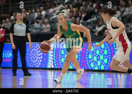 Sydney, Australien. 27.. Mai 2022. Laren Nicholson von der australischen Basketballmannschaft der Frauen gesehen während Spiel 1 des Freundlichen Spiels der Internationalen Frauenserie zwischen der australischen Basketballmannschaft der Frauen gegen die japanische Basketballmannschaft der Frauen im Quay Center. Endergebnis; Australien 70:66 Japan. (Foto von Luis Veniegra/SOPA Images/Sipa USA) Quelle: SIPA USA/Alamy Live News Stockfoto