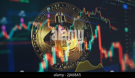 Virtuelles Kryptowährungskonzept. Bitcoin Cryptocurrency Coins. Börsenkonzept, digitales Geld und Aktiengeschäft. Stockfoto