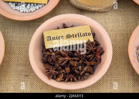 Aroma und Geschmack auf dem mittelalterlichen Markt Stockfoto