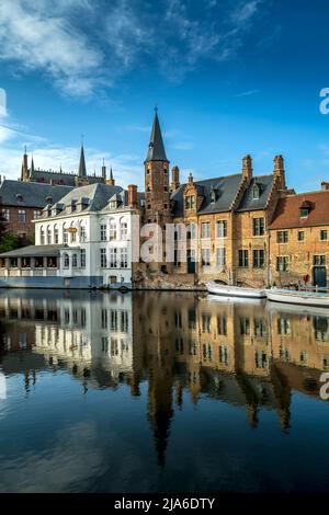 Das Viertel Rozenhoedkaai in Brügge, Belgien Stockfoto
