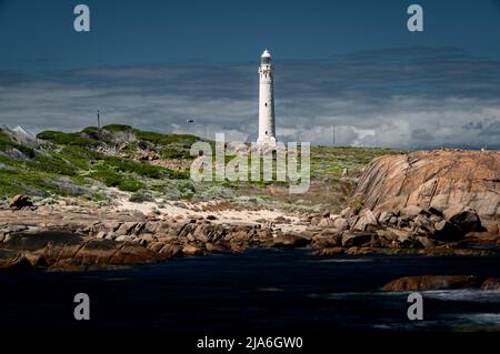 Cape Leeuwin Lighthouse an der Stelle, an der sich zwei Ozeane treffen. Stockfoto