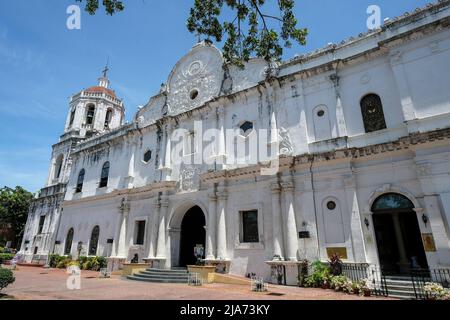 Cebu, Philippinen - 2022. Mai: Die Cebu Metropolitan Cathedral am 23. Mai 2022 in Cebu, Philippinen. Stockfoto