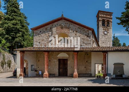 Die alte Pieve di San Giovanni Decollato, Montemurlo Burg, Prato, Italien Stockfoto