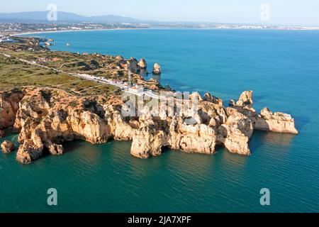 Luftaufnahme von Ponte Piedade an der Algarve bei Lagos Portugal Stockfoto