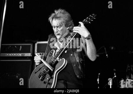 Alvin Lee (geboren Graham Anthony Barnes; 19. Dezember 1944 C 6. März 2013) war ein englischer Sänger und Gitarrist, am besten bekannt als der Leadsänger und Leadgitarrist der Blues-Rock-Band Ten Years After,Foto Kazimierz Jurewicz Stockfoto