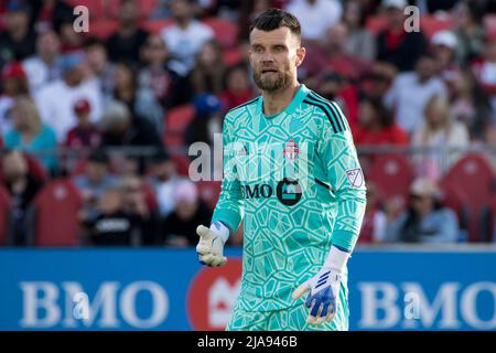 Toronto, Ontario, Kanada. 28.. Mai 2022. Quentin Westberg (16) in Aktion während des MLS-Spiels zwischen dem FC Toronto und dem FC Chicago Fire. Das Spiel endete 3-2 für den FC Toronto. (Bild: © Angel Marchini/ZUMA Press Wire) Stockfoto