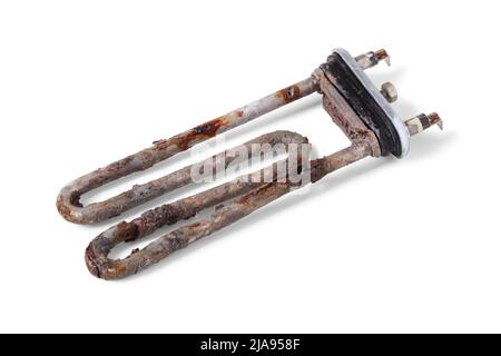 Altes verbranntes Heizelement aus einer Waschmaschine, isoliert auf Weiß Stockfoto