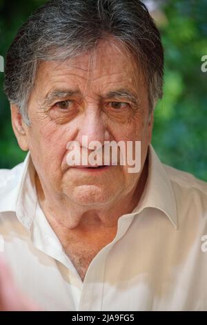 Madrid, Spanien. 28.. Mai 2022. Buchmesse in Madrid: Luis Landero, spanischer Schriftsteller. Kredit: EnriquePSans/Alamy Live Nachrichten Stockfoto