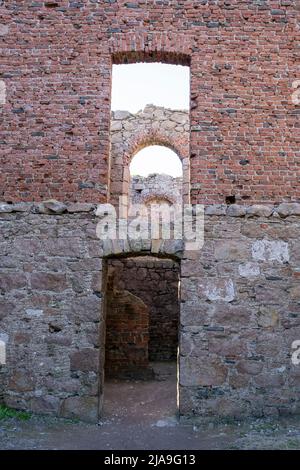 Slains Castle, auch bekannt als New Slains Castle, um es vom nahe gelegenen Old Slains Castle zu unterscheiden, ist eine Burgruine in Aberdeenshire, Schottland. Stockfoto