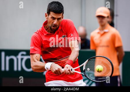 Paris, Frankreich. 29.. Mai 2022. Novak DJOKOVIC aus Serbien während des achten Tages von Roland-Garros 2022, French Open 2022, Grand Slam Tennisturnier am 29. Mai 2022 im Roland-Garros-Stadion in Paris, Frankreich - Foto Matthieu Mirville/DPPI Credit: DPPI Media/Alamy Live News Stockfoto