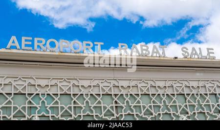 Rabat Sale Airport Schild am Gebäude, Marokko Stockfoto