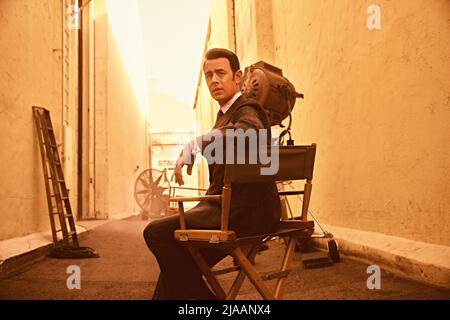 COLIN HANKS in THE OFFER (2022), Regie: DEXTER FLETCHER, ADAM ARKIN und COLIN BUCKSEY. Kredit: PARAMOUNT FERNSEHEN / Album Stockfoto