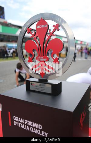 Mugello, Italien. 29.. Mai 2022. Die Siegertrophäe beim Gran Premio d’Italia Oakley auf dem Mugello Circuit, Scarperia e San Piero, Italien am 29. Mai 2022 Credit: Every Second Media/Alamy Live News Stockfoto