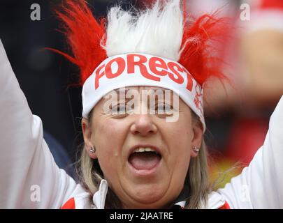 London, Großbritannien. 29.. Mai 2022. Ein Nottingham Forest Fan während des Sky Bet Championship Spiels im Wembley Stadium, London. Bildnachweis sollte lauten: Paul Terry/Sportimage Kredit: Sportimage/Alamy Live News Stockfoto