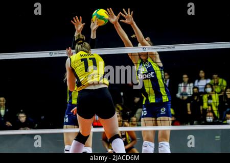 05-04-2022 Istanbul-Türkei: Vakıfbank Sultans League Matc, Teamspielerin: Isabelle Haak Stockfoto