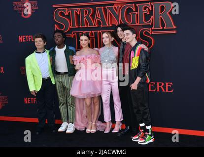 Gaten Matarazzo, Caleb McLaughlin, Millie Bobby Brown, Sadie Sink, Finn Wolfhard, Noah Schnapp 102 Besuchen Sie die Premiere von Netflix's 'Stranger Things'-Saison 3 am 28. Juni 2019 in Santa Monica, Kalifornien. Stockfoto