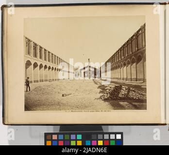 Weltausstellung 1873, Maschinenhalle, Innenraum nach Osten (Nr. L 17, S. Wiener Fotografenverein, Verlag Stockfoto