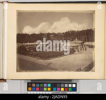 Weltausstellung 1873: K. k. Genie-Kaserne: Offiziershaus und Kantine (Nr. L 539, S. Michael Frankenstein & Comp. (1843-1918), Fotostudio, Wiener Fotografiervereinigung, Verlag Stockfoto