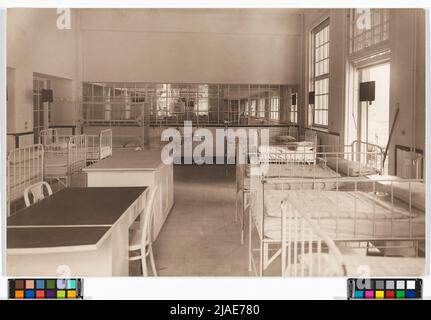 3., Arsenalstraße 7 - Städtische Arztstation - Quarantänestation - Aufzeichnungsabteilung - Innenansicht. Carl (Karl) Zapletal (1876-1941), Fotograf Stockfoto