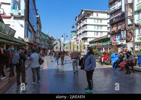 Gangtok, Sikkim, Indien - 31. Dezember 2020 : MG Marg Street in Gangtok, Sikkim, Indien. Stockfoto