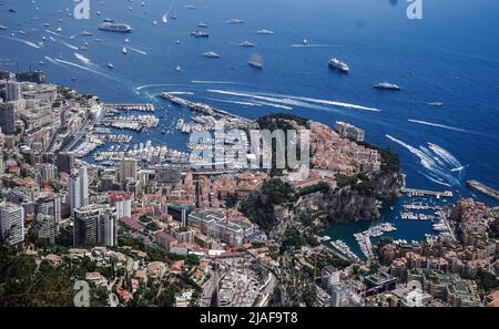 Ein Blick auf den Hafen vor dem Großen Preis von Monaco auf dem Circuit de Monaco, Monte Carlo. Bilddatum: Sonntag, 29. Mai 2022. Stockfoto