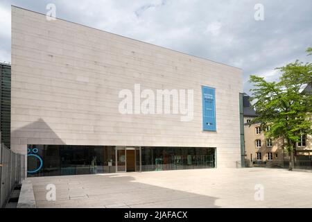 Luxemburg, Mai 2022. Außenansicht des Nationalen Museums für Geschichte und Kunst in der Innenstadt Stockfoto