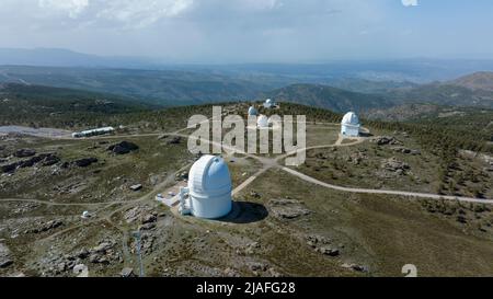 Einrichtungen des Calar Alto Observatoriums in der Provinz Almeria, Spanien. Stockfoto