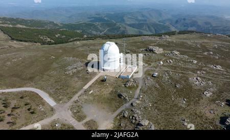Einrichtungen des Calar Alto Observatoriums in der Provinz Almeria, Spanien. Stockfoto