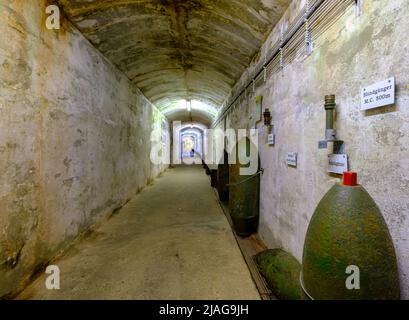 Luftschutzbunker aus dem 2. Weltkrieg auf der deutschen Nordseeinsel Helgoland Stockfoto