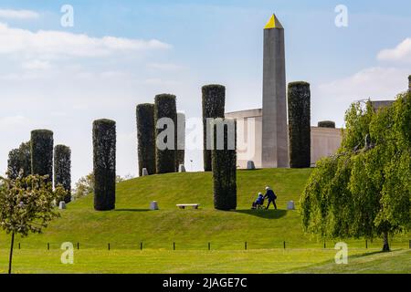 Das National Memorial Arboretum - das Arbretum ist ein britischer Ort des nationalen Gedenkens und zu Ehren der Gefallenen, zu erkennen Dienst und Opfer, und Stockfoto