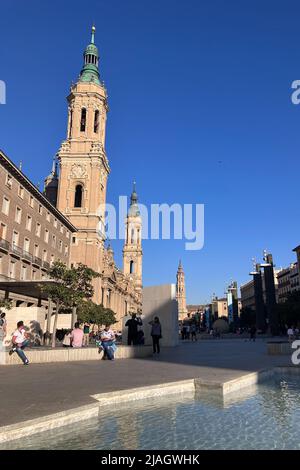 Der Platz der Muttergottes von der Säule in Zaragoza, Aragon, Spanien Stockfoto