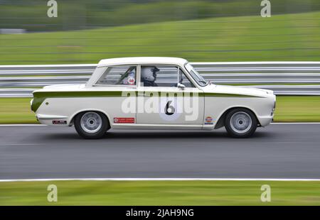 BARC CLUB CAR CHAMPIONSHIPS - OULTON PARK der British Automobile Racing Club kehrt an diesem Wochenende zu einem vollen Renntag nach Oulton Park zurück Stockfoto