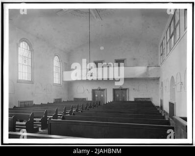 Kapelle im Greisenasyl (13., Wittegasse 3-5), Blick auf die Orgelgalerie Stockfoto