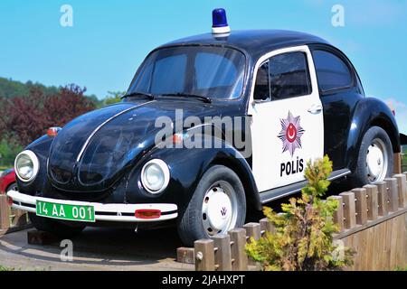 Police Car, Volkswagen sein legendärstes Retro-Auto, der VW Käfer Bolu Türkei Stockfoto