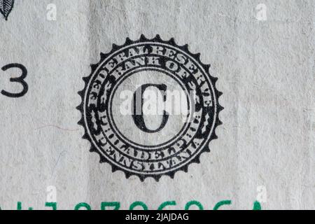 Federal Reserve Bank of Philadelphia, Pennsylvania. Siegel auf einer Dollar-Banknote Stockfoto
