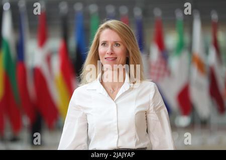 Brüssel, Belgien. 30.. Mai 2022. Der estnische Premierminister Kaja Kallas nimmt am 30. Mai 2022 an einer Sondersitzung des Europäischen Rates am Sitz der Europäischen Union in Brüssel, Belgien, Teil. Quelle: Zheng Huansong/Xinhua/Alamy Live News Stockfoto