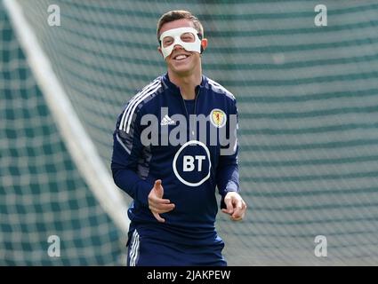 Callum McGregor aus Schottland während einer Trainingseinheit in Oriam, Edinburgh. Bilddatum: Dienstag, 31. Mai 2022. Stockfoto