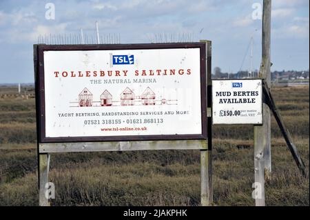 schild bei tollesbury Marina essex england Stockfoto