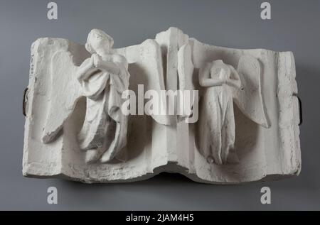 Das Haupt Christi, umgeben von fünf anbetenden Engeln (Fragment anbetende Engel) im Schlüssel des Fensters der östlichen Wand des Apsis (E) Presbyterus, Basilika. Übernahme der Jungfrau Maria (Mariacki), Kraków Stockfoto