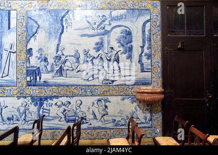 Schönes Kloster des heiligen Petrus von Alcantara, Convento de Sao Pedro de Alcântara in Lissabon, Portugal Stockfoto