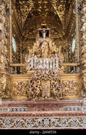 Schönes Kloster des heiligen Petrus von Alcantara, Convento de Sao Pedro de Alcântara in Lissabon, Portugal Stockfoto